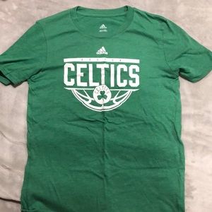 Boston Celtics Adidas Short Sleeve Size Large Womens